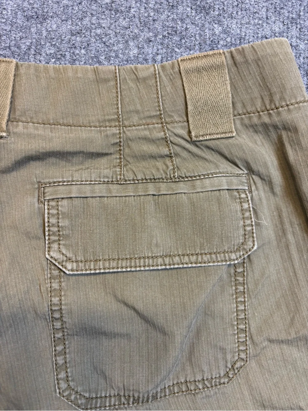 J.Crew Green Chino Shorts Size 12 City Fit Olive Utility Cargo Cotton Mid Rise